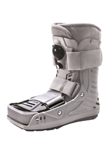 Niska pneumatyczna orteza stopy AIR WALKING BOOT  Qmed
