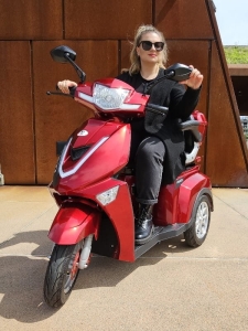 Skuter inwalidzki elektryczny Fasti 3
